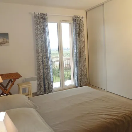 Holiday Les Hauts Du Lac Ferienhaus *