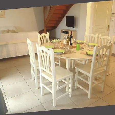 Ferienhaus Holiday Les Hauts Du Lac Homps (Aude)